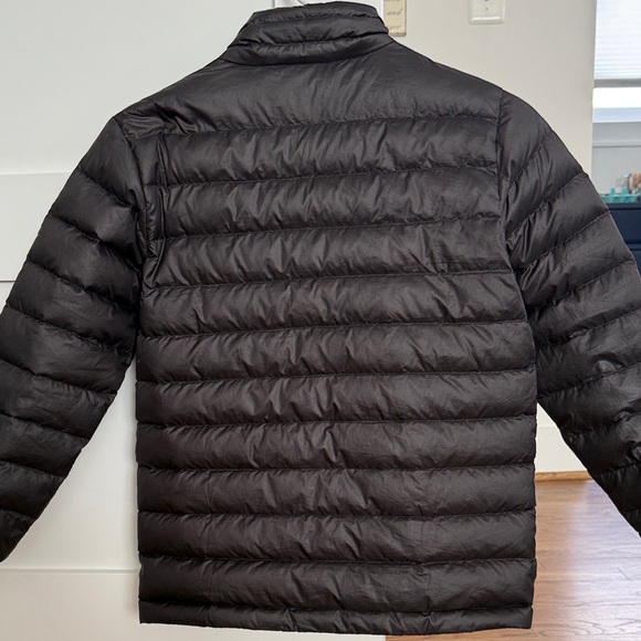 Patagonia Kids Black Puffer Jacket - Picture 5 of 5